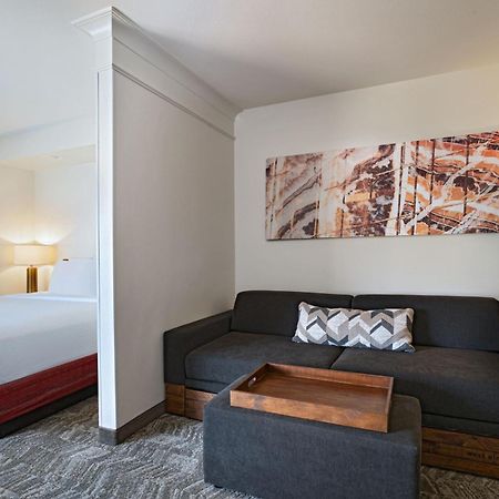 Springhill Suites By Marriott Dallas Dfw Airport East Las Colinas Irving Ngoại thất bức ảnh