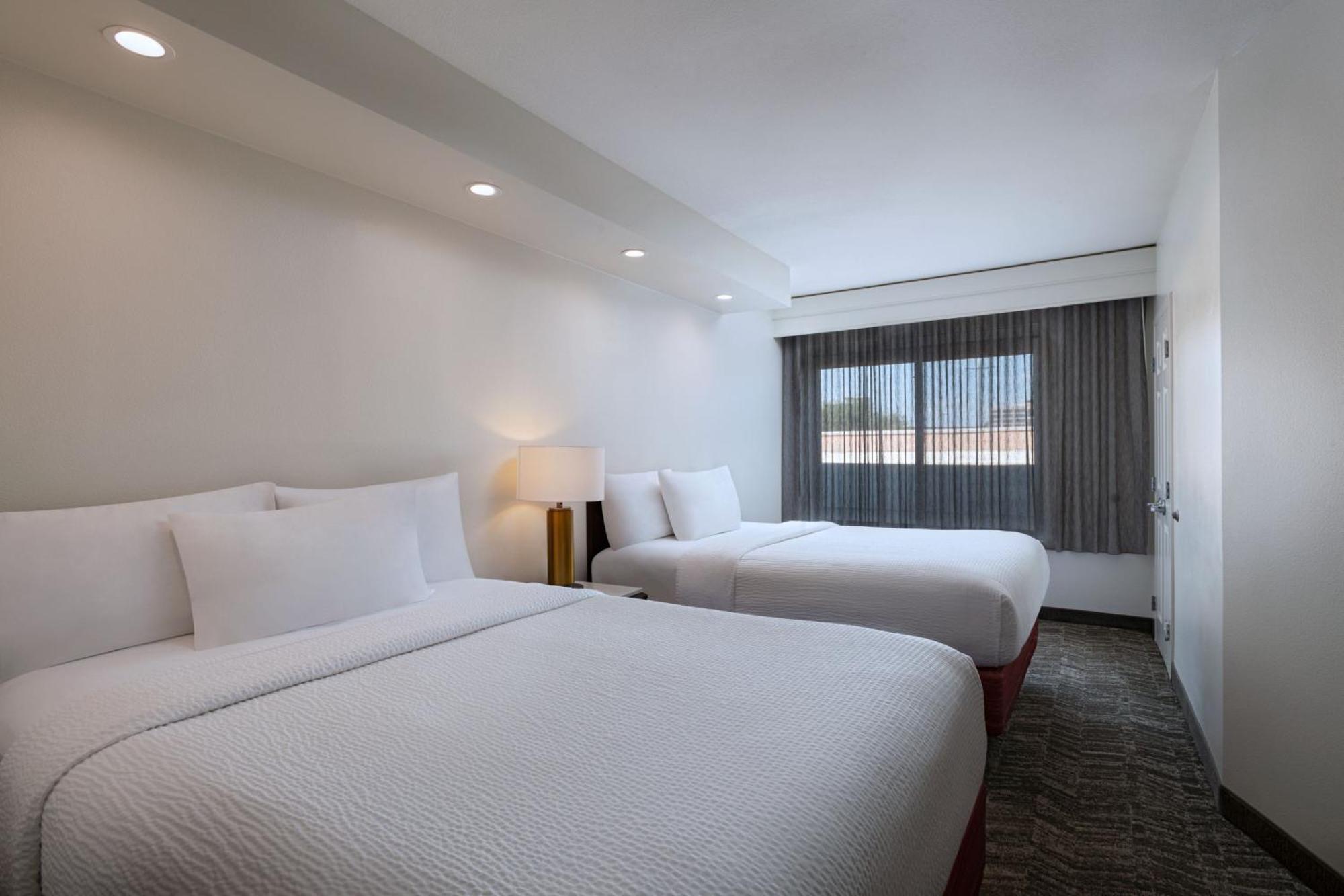 Springhill Suites By Marriott Dallas Dfw Airport East Las Colinas Irving Ngoại thất bức ảnh