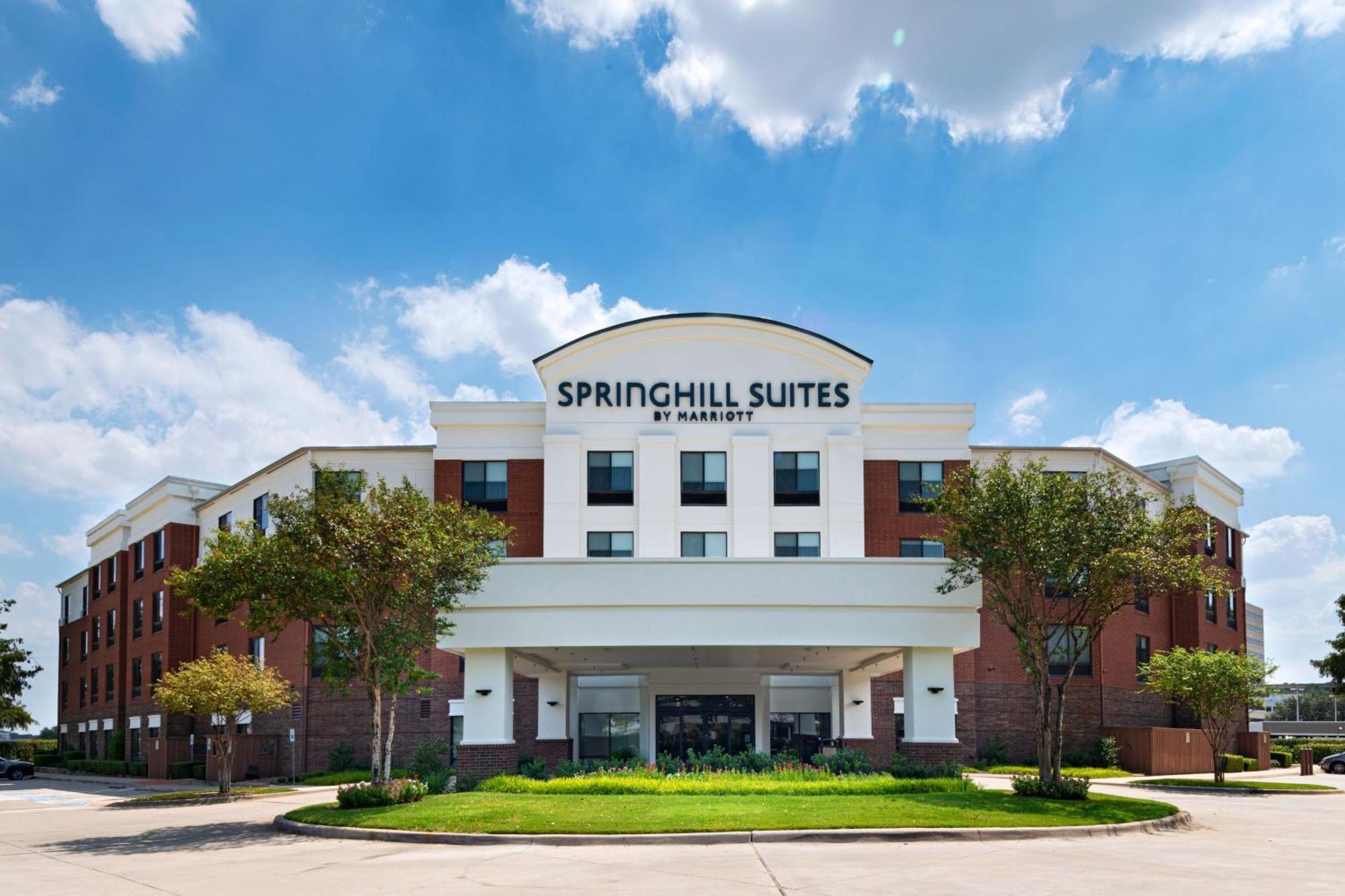 Springhill Suites By Marriott Dallas Dfw Airport East Las Colinas Irving Ngoại thất bức ảnh