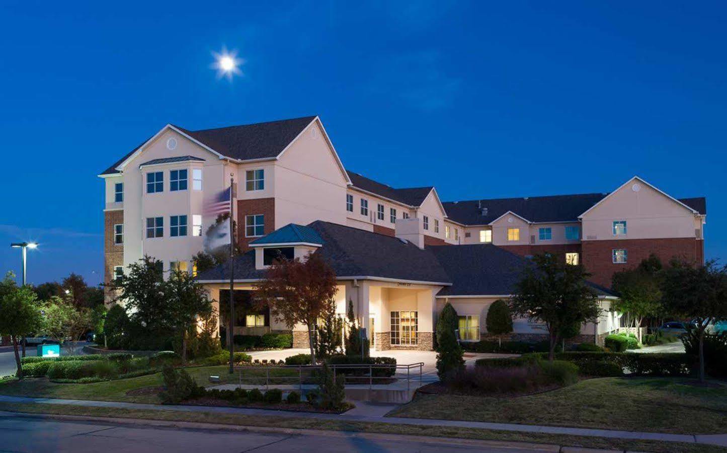 Springhill Suites By Marriott Dallas Dfw Airport East Las Colinas Irving Ngoại thất bức ảnh
